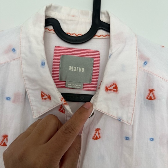 Maeve Casual White and Red Button Down Shirt with Geometric Design - Picture 3 of 10